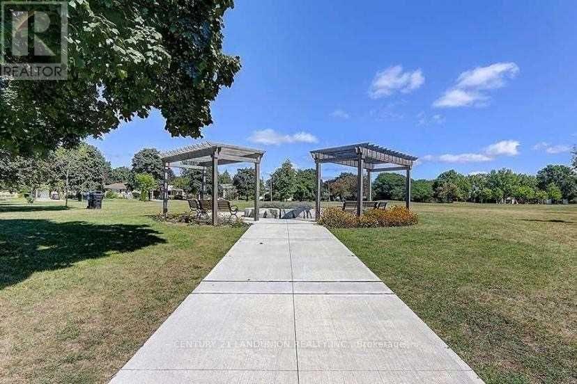 #2 - 75 William Durie Way, Toronto, Ontario M2R 2N2 - Photo 18 - C12572026