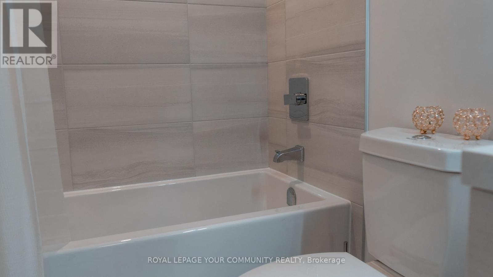 2012 - 12 Ghandi Lane, Markham, Ontario  L3T 0G8 - Photo 19 - N12598778