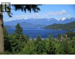 618 GOWER POINT ROAD, Gibsons, British Columbia