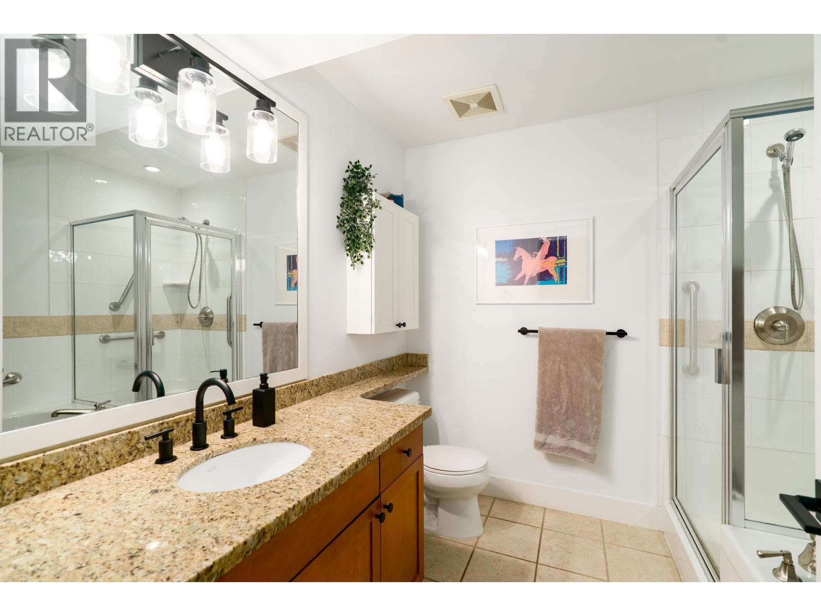 2460 Sasamat Street, Vancouver, British Columbia  V6R 4S8 - Photo 15 - R3071993