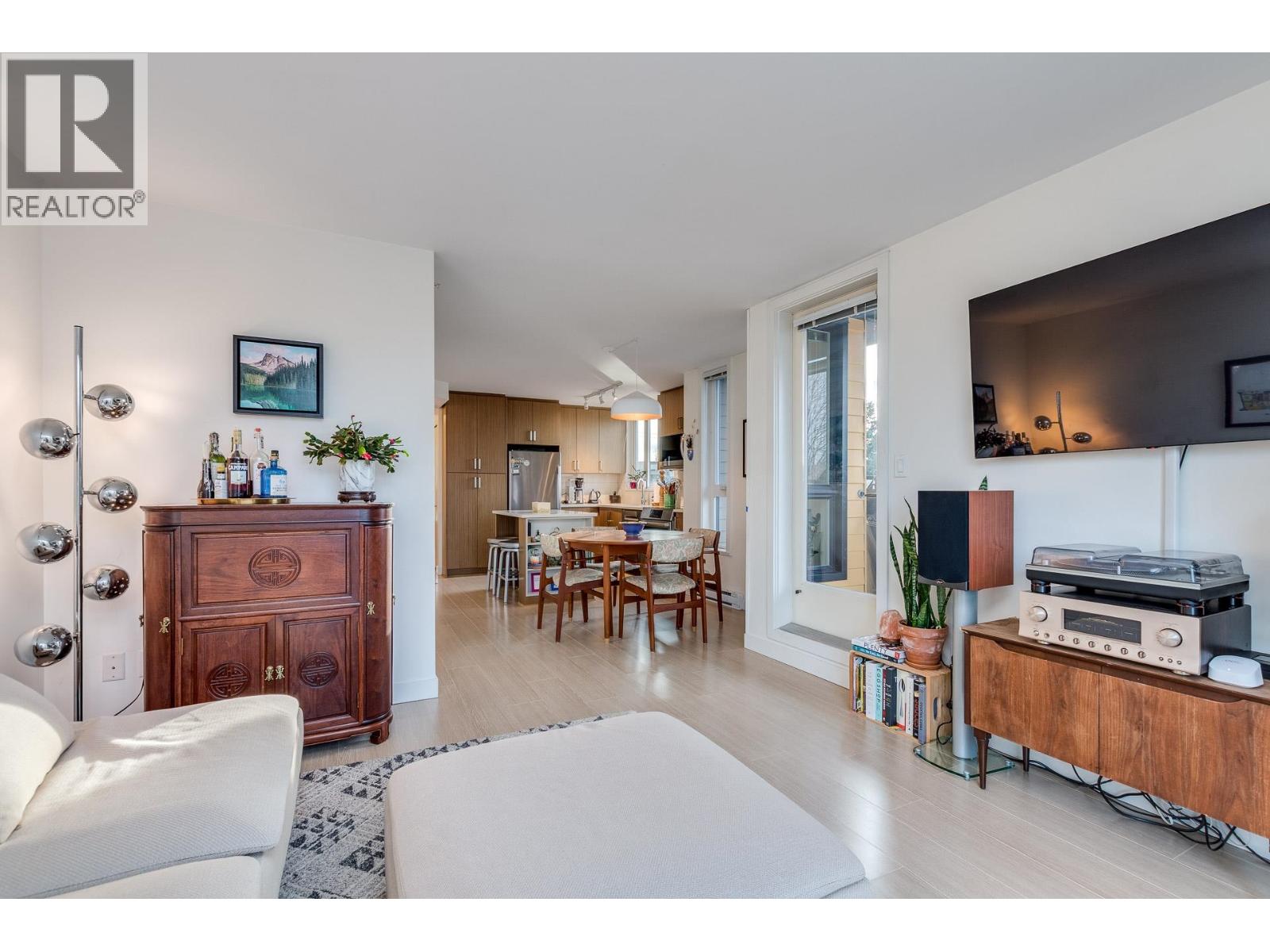 Ph1 562 E 7th Avenue, Vancouver, British Columbia  V5T 1N7 - Photo 8 - R3072003