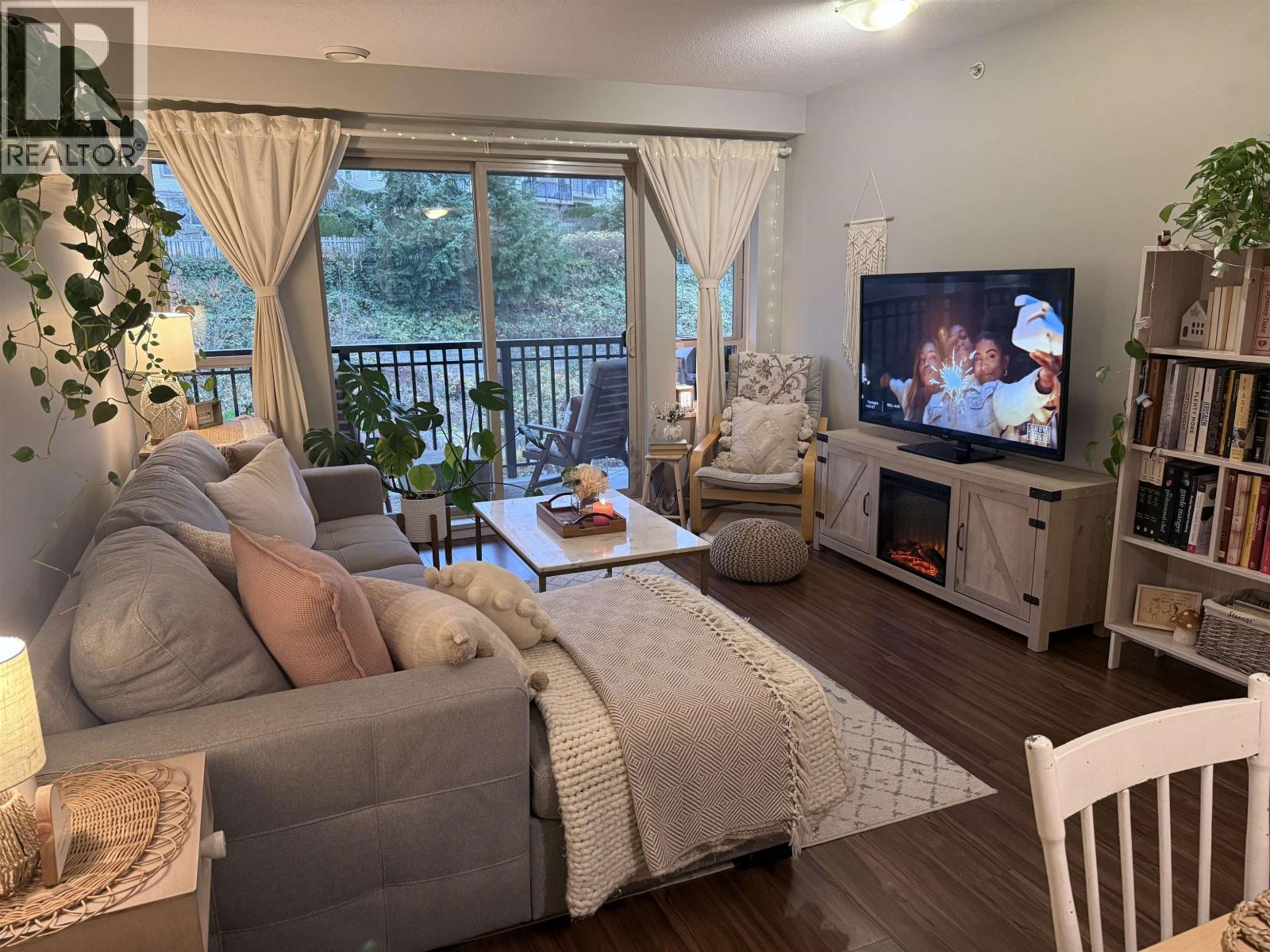 501 3178 Dayanee Springs Boulevard, Coquitlam, British Columbia  V3E 0B9 - Photo 8 - R3072005