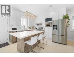 3448 PANDORA STREET, Vancouver, British Columbia