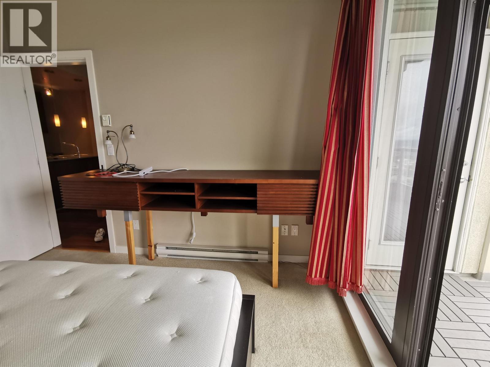 7088 Salisbury Avenue, Burnaby, British Columbia V5E 0A2 - Photo 6 - R3072014