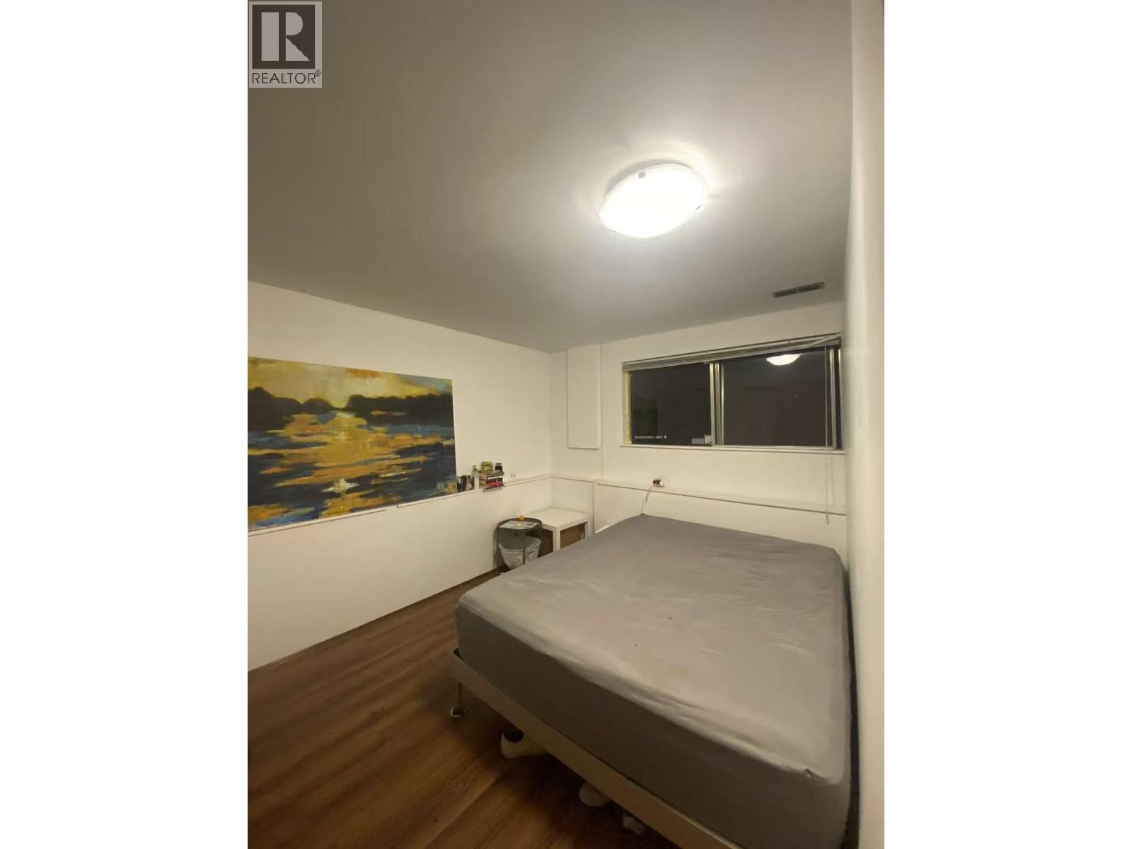 Ground-Level 7192 Paulus Crescent, Burnaby, British Columbia  V5A 1P3 - Photo 4 - R3072017