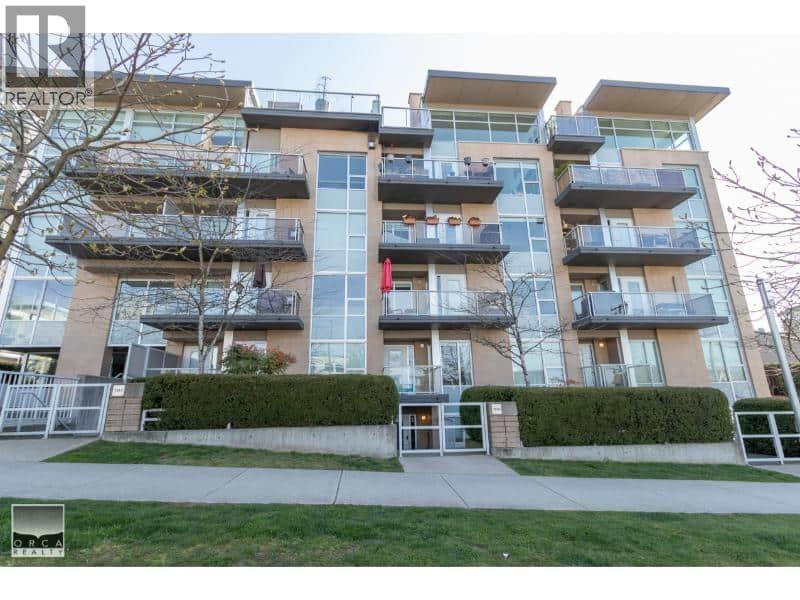 Th6-1288 Chesterfield Avenue, North Vancouver, British Columbia V7M 0B1 - Photo 1 - R3072028