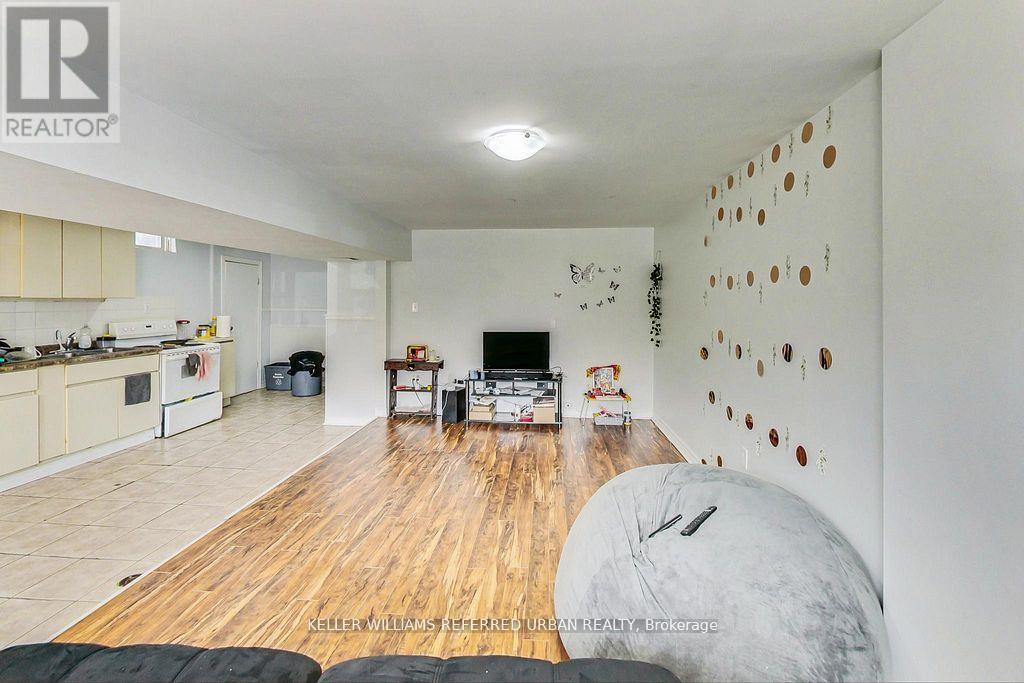 310 Ormond Drive, Oshawa, Ontario  L1K 1J2 - Photo 8 - E12599564