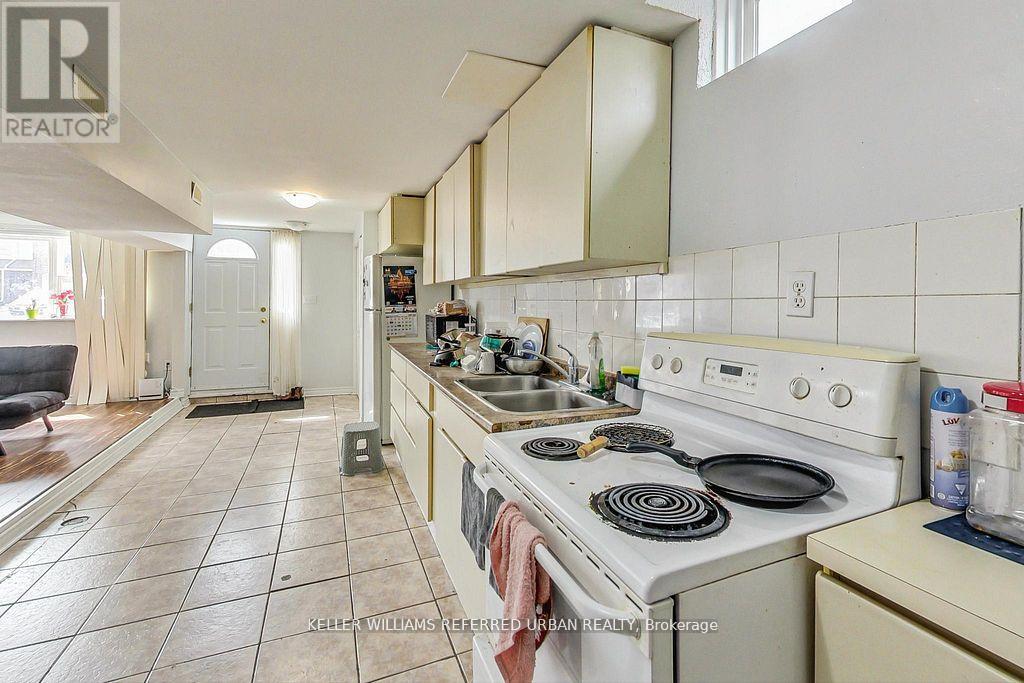 310 Ormond Drive, Oshawa, Ontario  L1K 1J2 - Photo 9 - E12599564