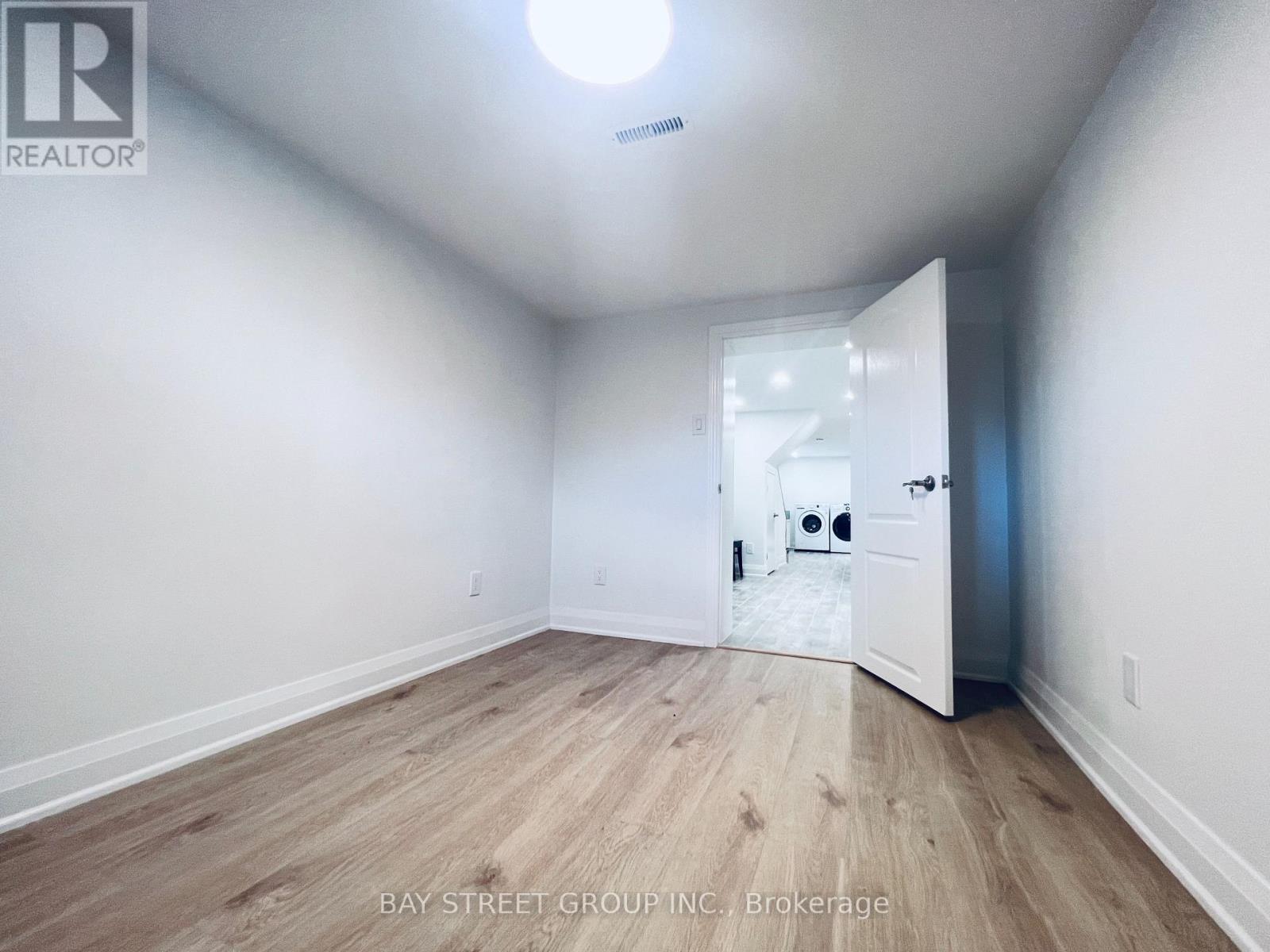 Bsmt - 1347 Victoria Park Avenue, Toronto, Ontario  M4B 2L5 - Photo 14 - E12599598