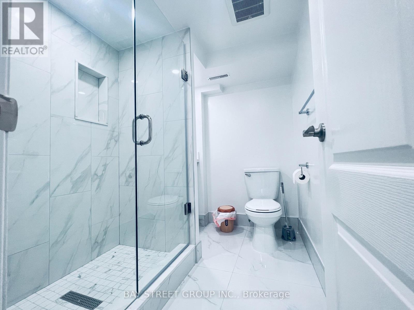 Bsmt - 1347 Victoria Park Avenue, Toronto, Ontario  M4B 2L5 - Photo 17 - E12599598