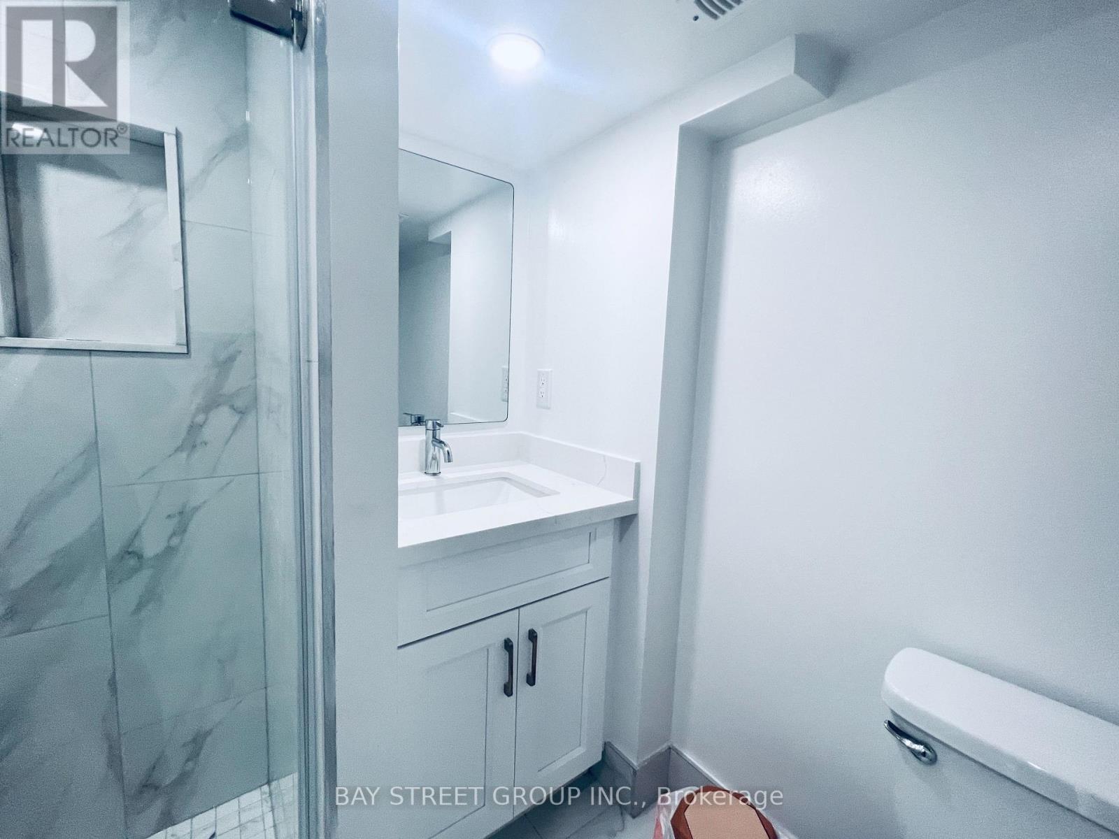 Bsmt - 1347 Victoria Park Avenue, Toronto, Ontario  M4B 2L5 - Photo 19 - E12599598