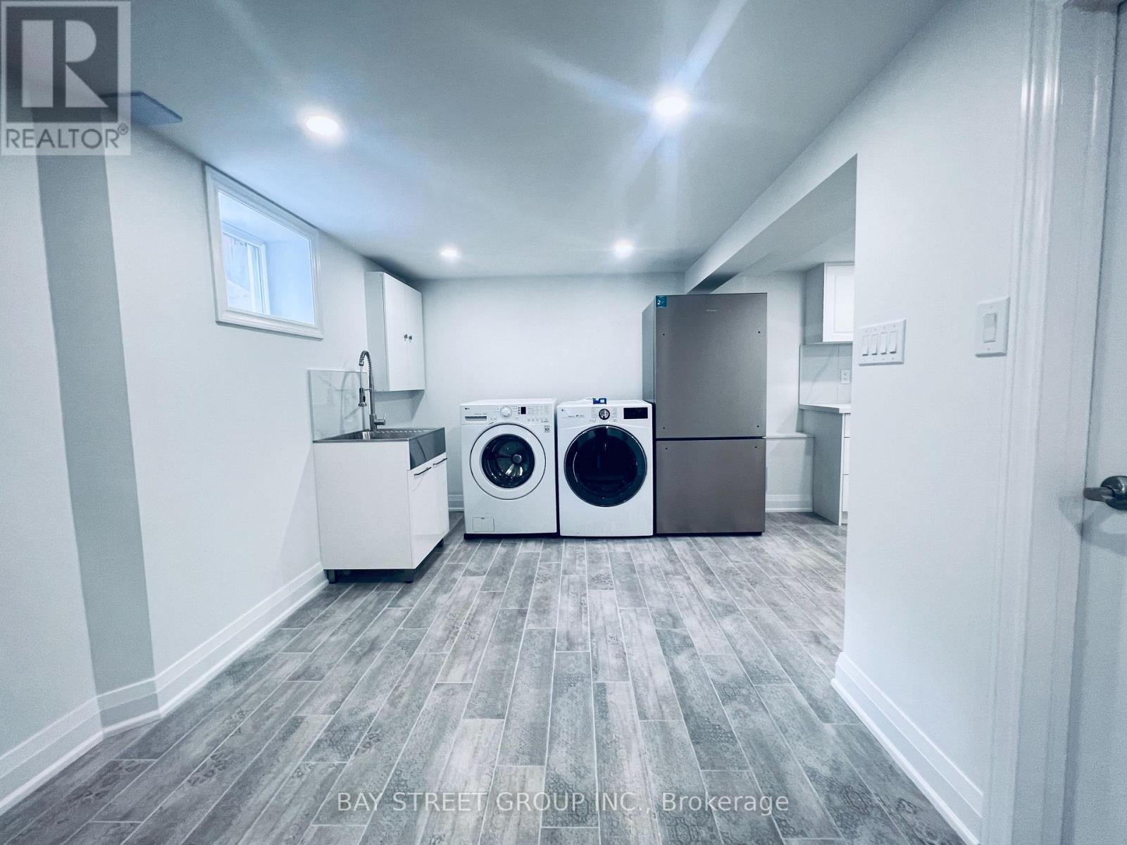 Bsmt - 1347 Victoria Park Avenue, Toronto, Ontario  M4B 2L5 - Photo 6 - E12599598