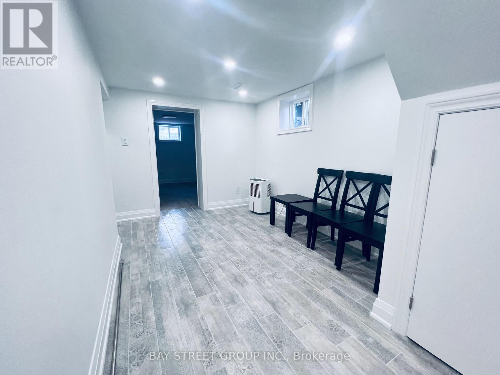 Bsmt - 1347 Victoria Park Avenue, Toronto, Ontario  M4B 2L5 - Photo 7 - E12599598