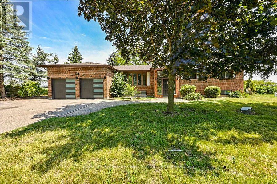 13413 Humber Station Road, Caledon, Ontario  L7E 0Z7 - Photo 2 - W12597432