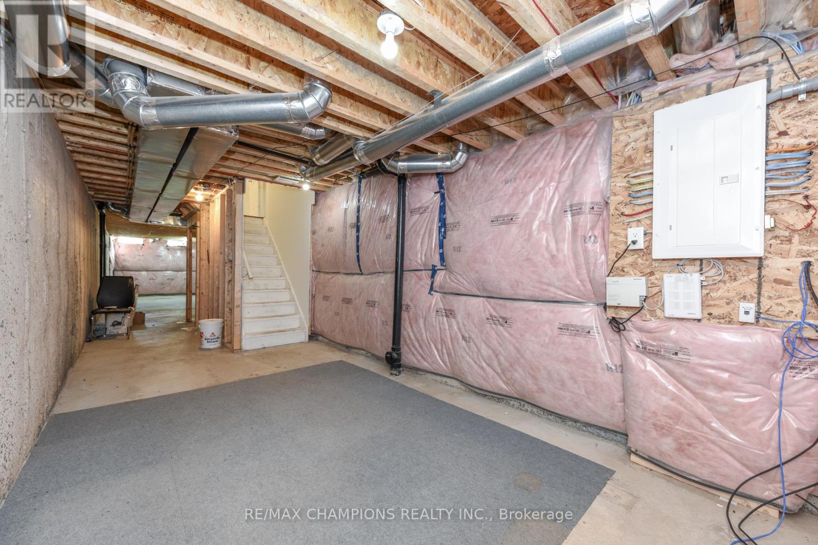 121 Adventura Road, Brampton, Ontario  L7A 0B7 - Photo 47 - W12598638