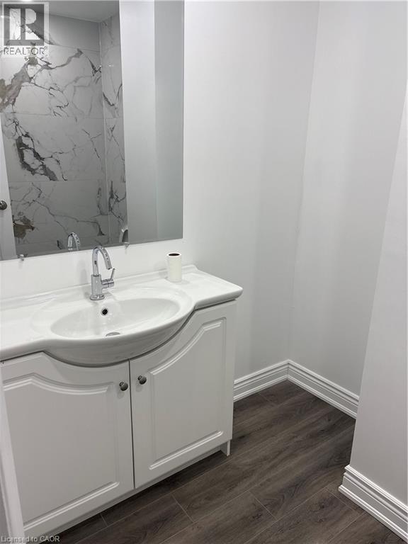 1280 Main St E Street E, Hamilton, Ontario  L8K 1A9 - Photo 6 - 40791747