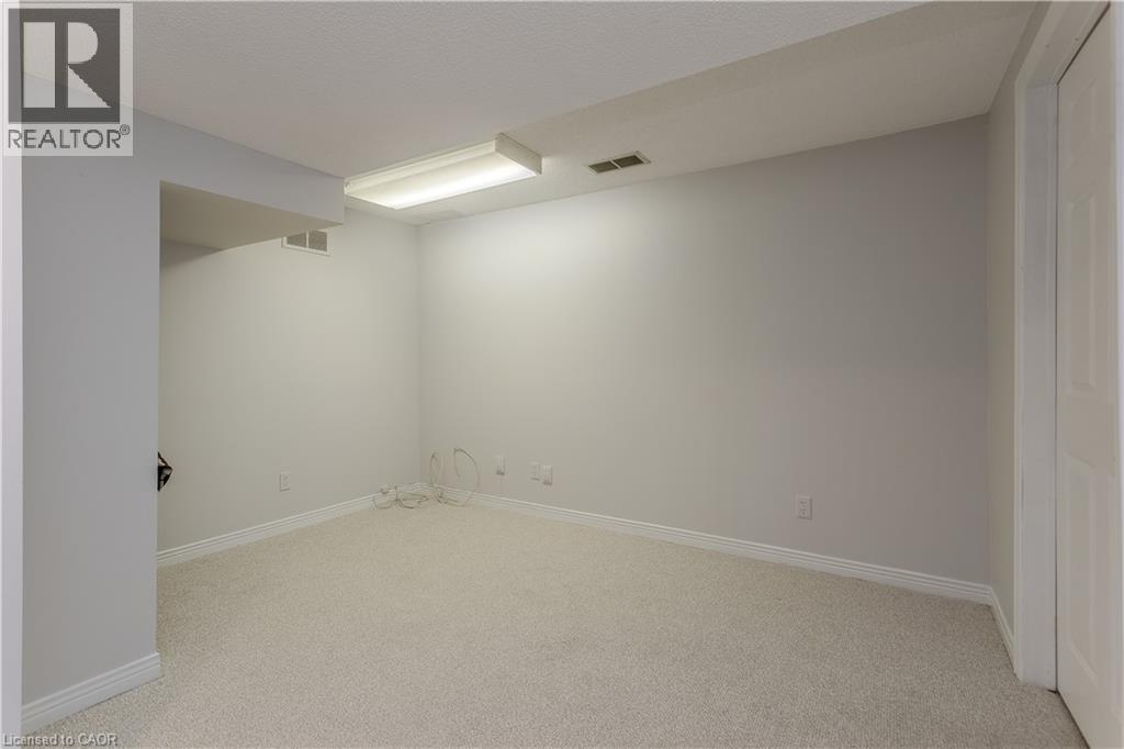 1415 Hazelton Boulevard Unit# 23, Burlington, Ontario  L7P 4W6 - Photo 18 - 40791201