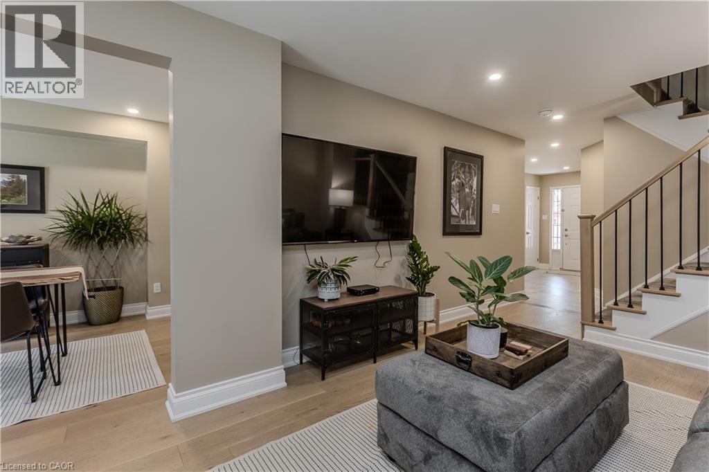 1415 Hazelton Boulevard Unit# 23, Burlington, Ontario  L7P 4W6 - Photo 3 - 40791201