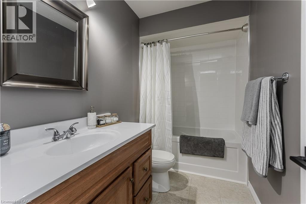 1415 Hazelton Boulevard Unit# 23, Burlington, Ontario  L7P 4W6 - Photo 15 - 40791201