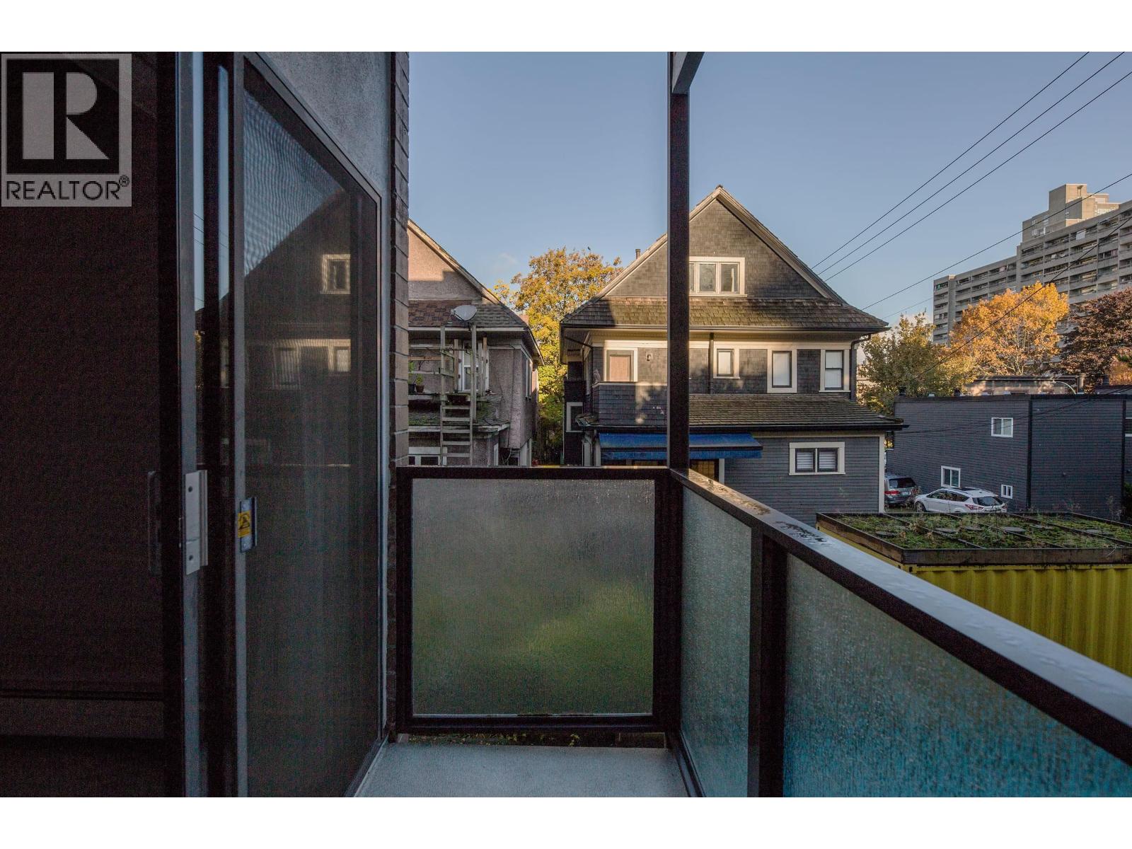 201 1535 Nelson Street, Vancouver, British Columbia  V6G 1M2 - Photo 12 - R3072016