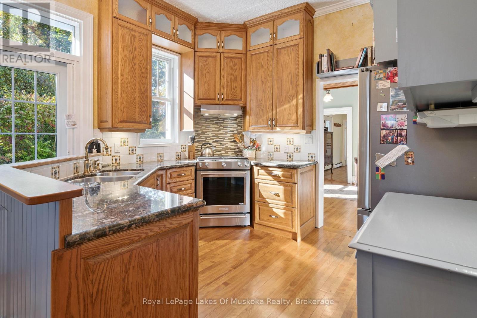 86 Quebec Street, Bracebridge, Ontario  P1L 2A4 - Photo 13 - X12492138