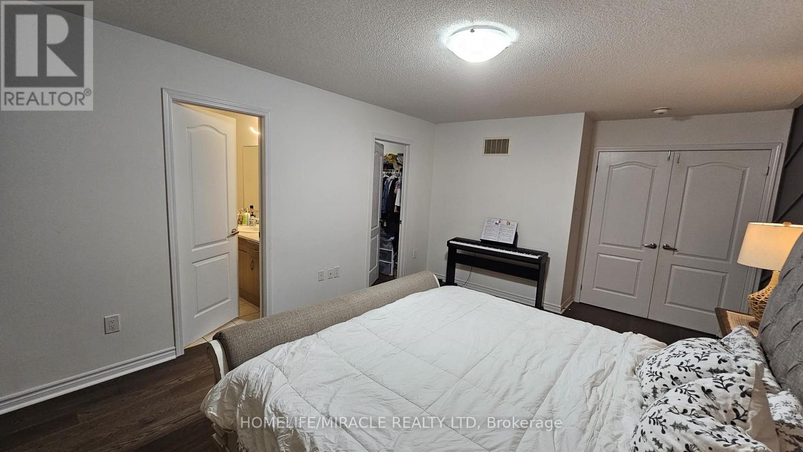 35 Stedford Crescent, Brampton, Ontario  L7A 4P5 - Photo 13 - W12599562