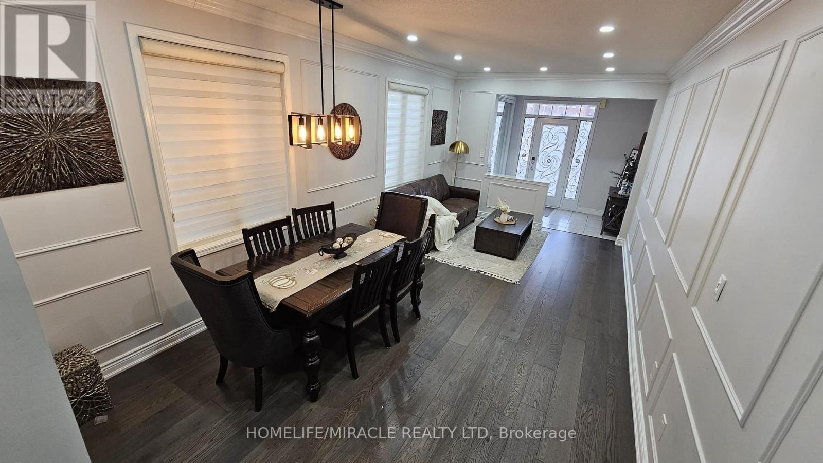 35 Stedford Crescent, Brampton, Ontario  L7A 4P5 - Photo 5 - W12599562