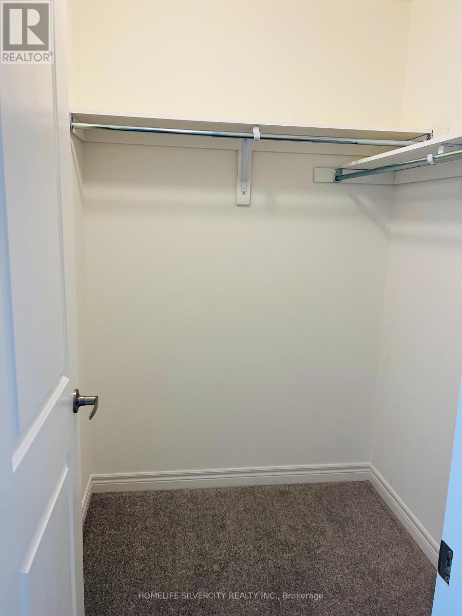 7 Sail Road, Brampton, Ontario  L7A 4W6 - Photo 8 - W12599570