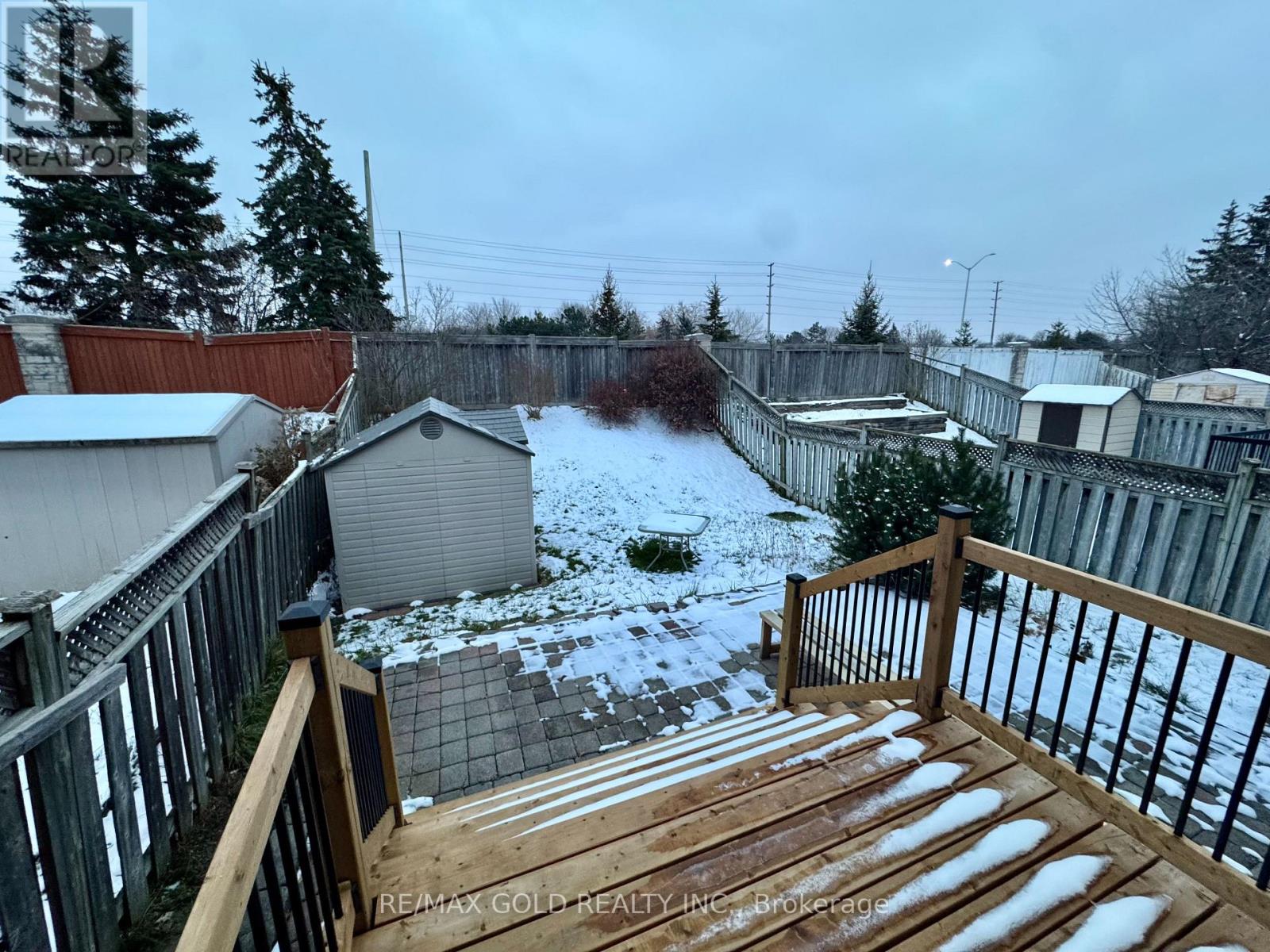 9 Upwood Place, Brampton, Ontario  L6R 1T3 - Photo 11 - W12599592