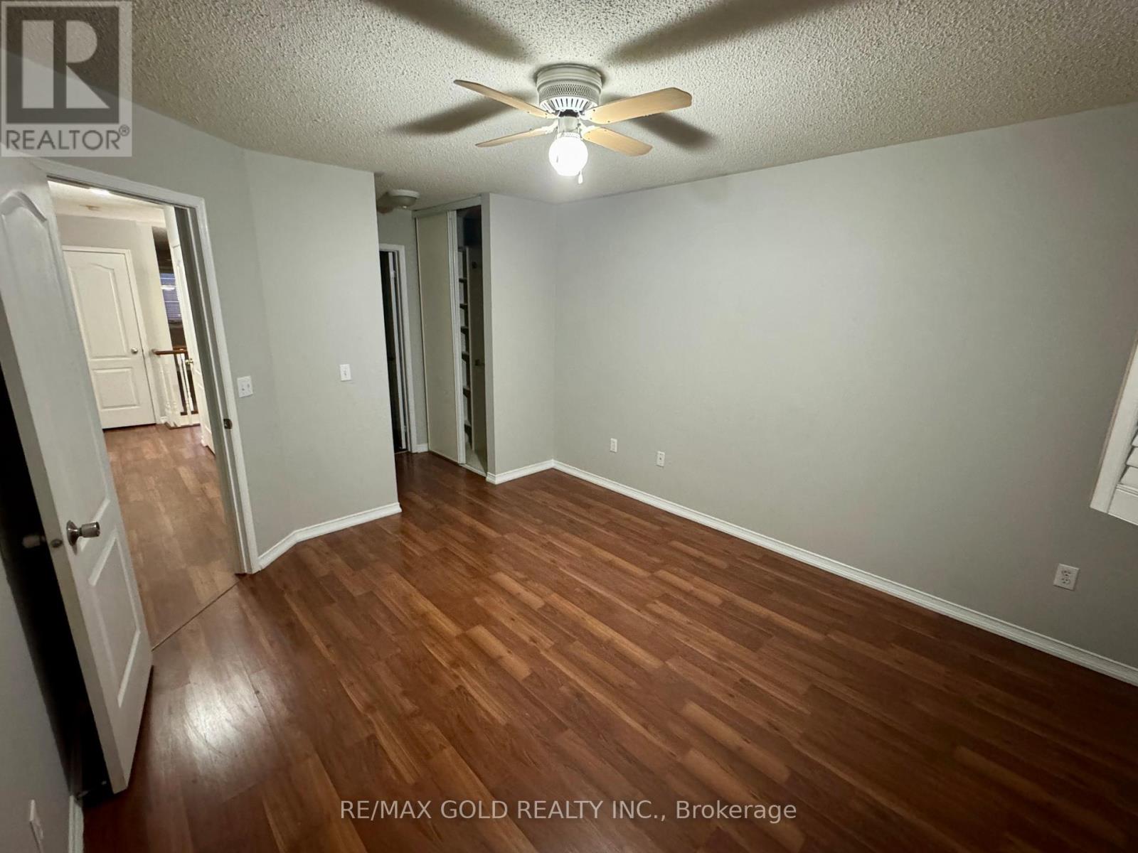 9 Upwood Place, Brampton, Ontario  L6R 1T3 - Photo 17 - W12599592