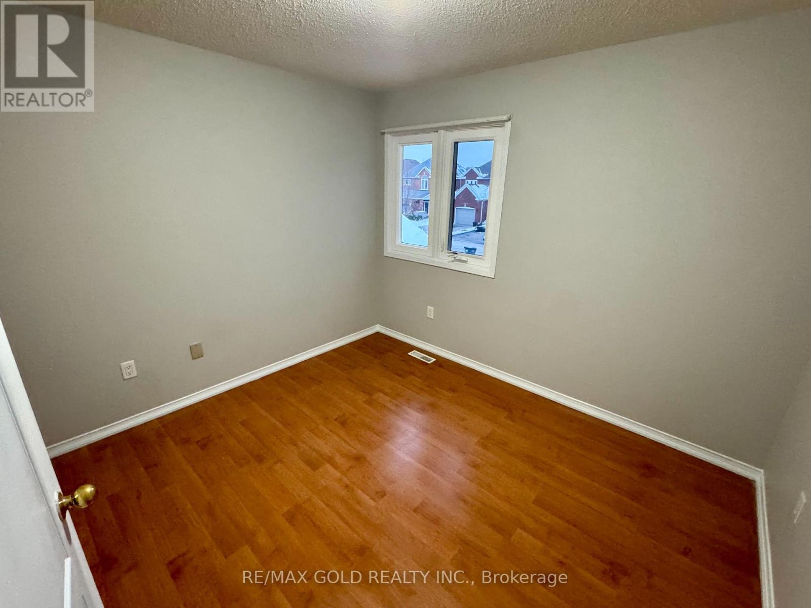 9 Upwood Place, Brampton, Ontario  L6R 1T3 - Photo 19 - W12599592