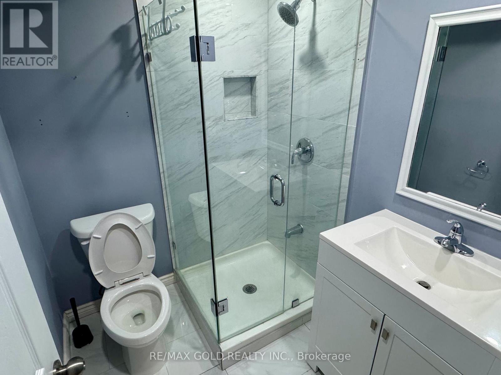 9 Upwood Place, Brampton, Ontario  L6R 1T3 - Photo 23 - W12599592