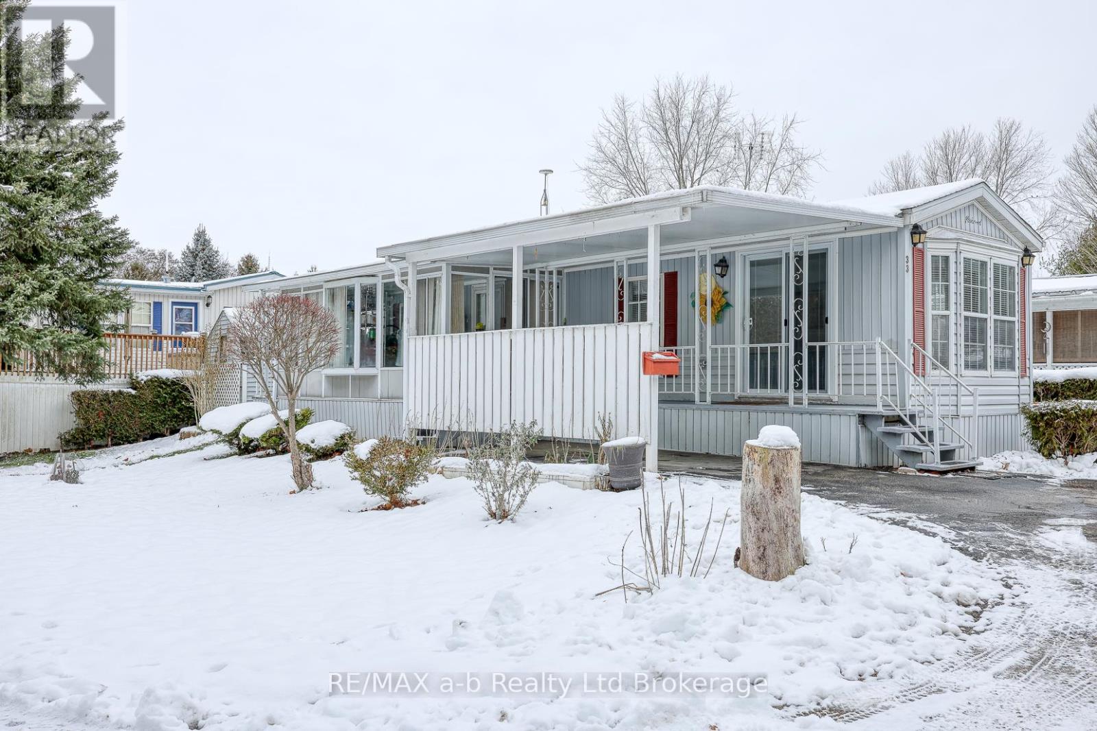 33 Linda Lane - 592968 County Road 13 Road, Norwich, Ontario  N0J 1P0 - Photo 2 - X12599634