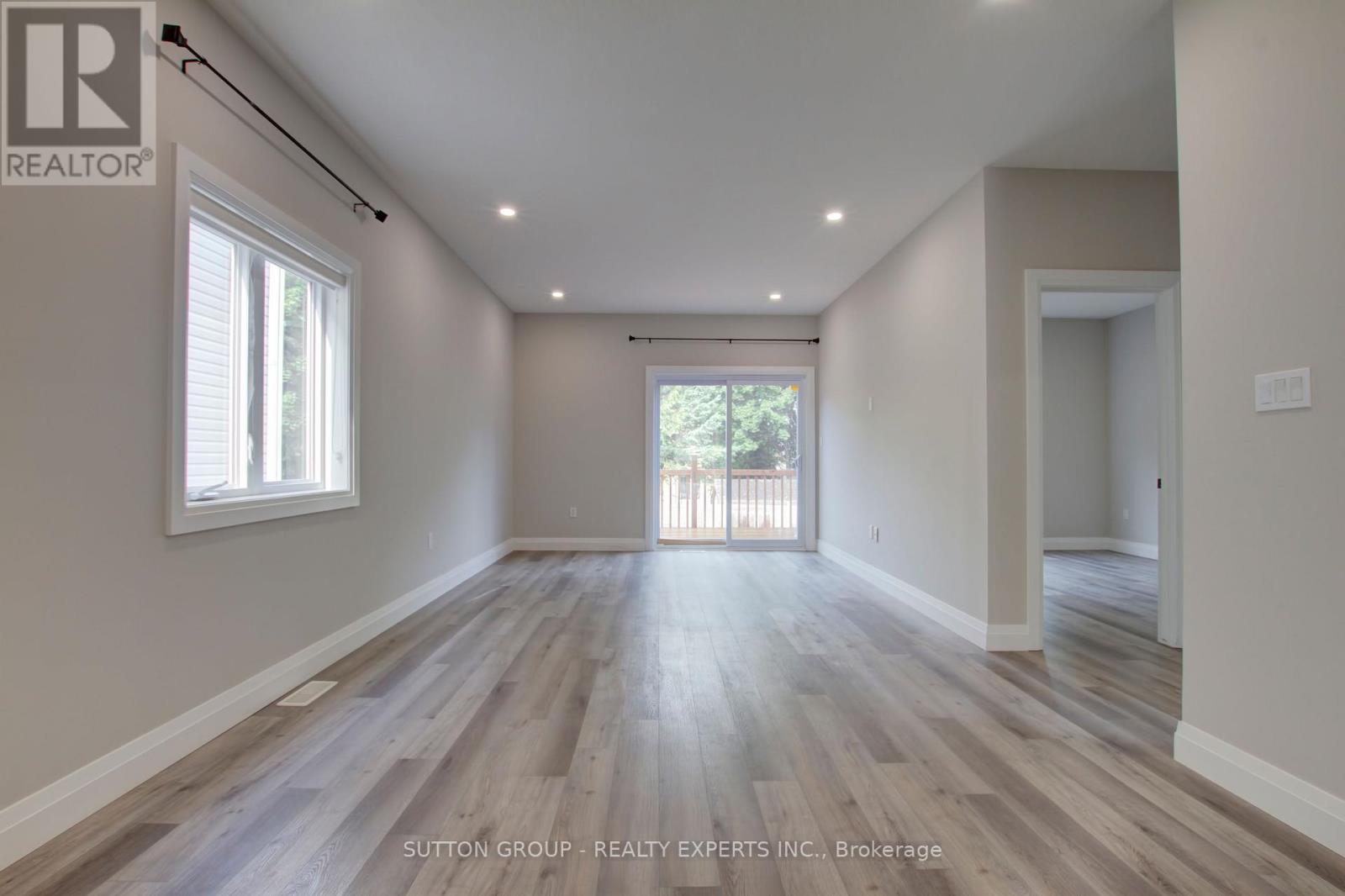 A - 104 Fifth Avenue, Kitchener, Ontario N2C 1P4 - Photo 11 - X12599560