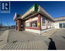 5020 17 Avenue SE Forest Lawn