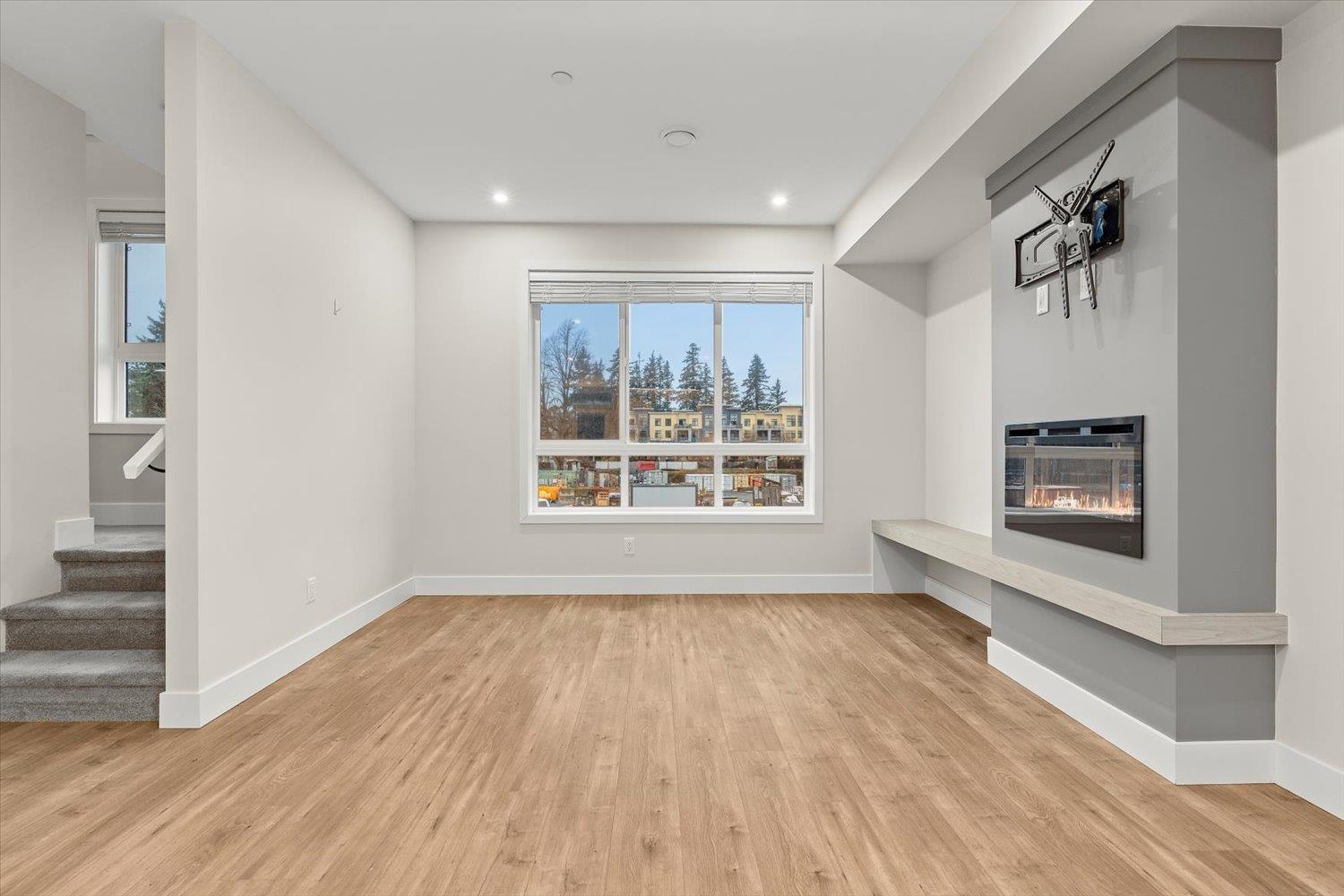 14 45500 Campus Drive, Garrison Crossing, Chilliwack, British Columbia  V2R 6E9 - Photo 9 - R3071871