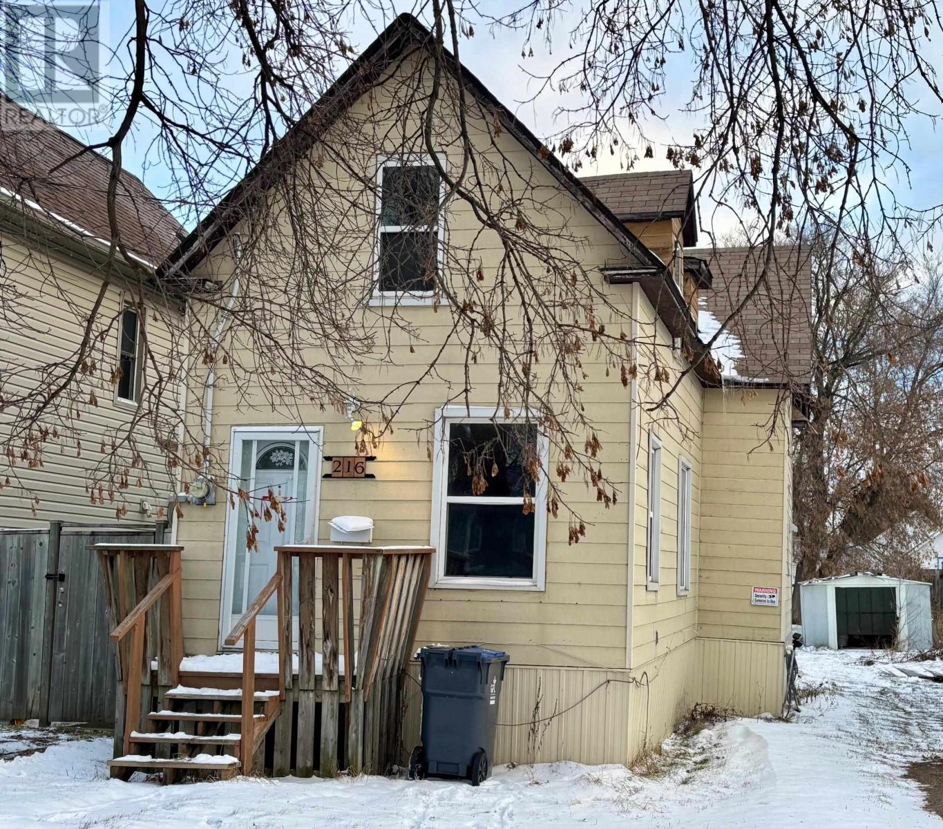 216 Mcintyre St, Thunder Bay, Ontario  P7A 3B4 - Photo 2 - TB253570