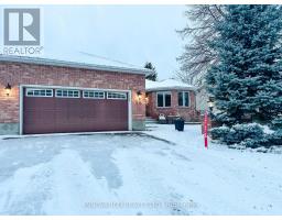 30 RANDALL JAMES DRIVE, Ottawa, Ontario