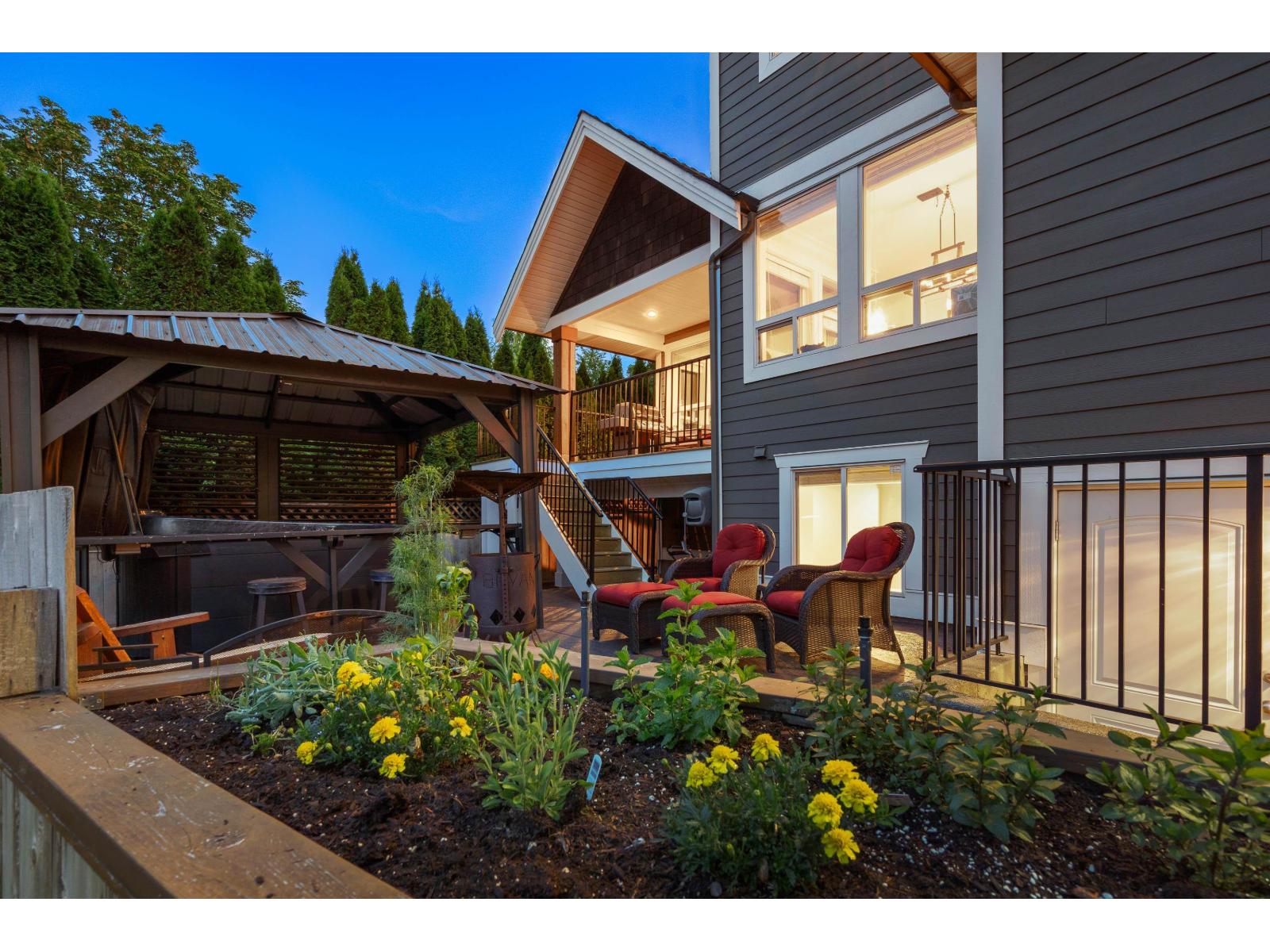 20472 98a Avenue, Langley, British Columbia  V1M 0A6 - Photo 5 - R3071831