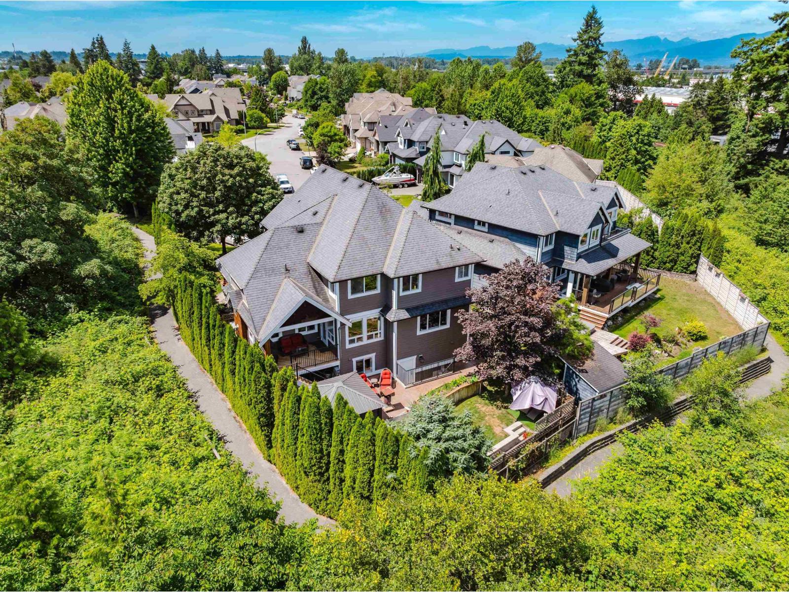 20472 98a Avenue, Langley, British Columbia  V1M 0A6 - Photo 8 - R3071831