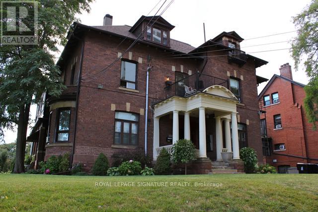 100A - 646 BROADVIEW AVENUE, Toronto, Ontario