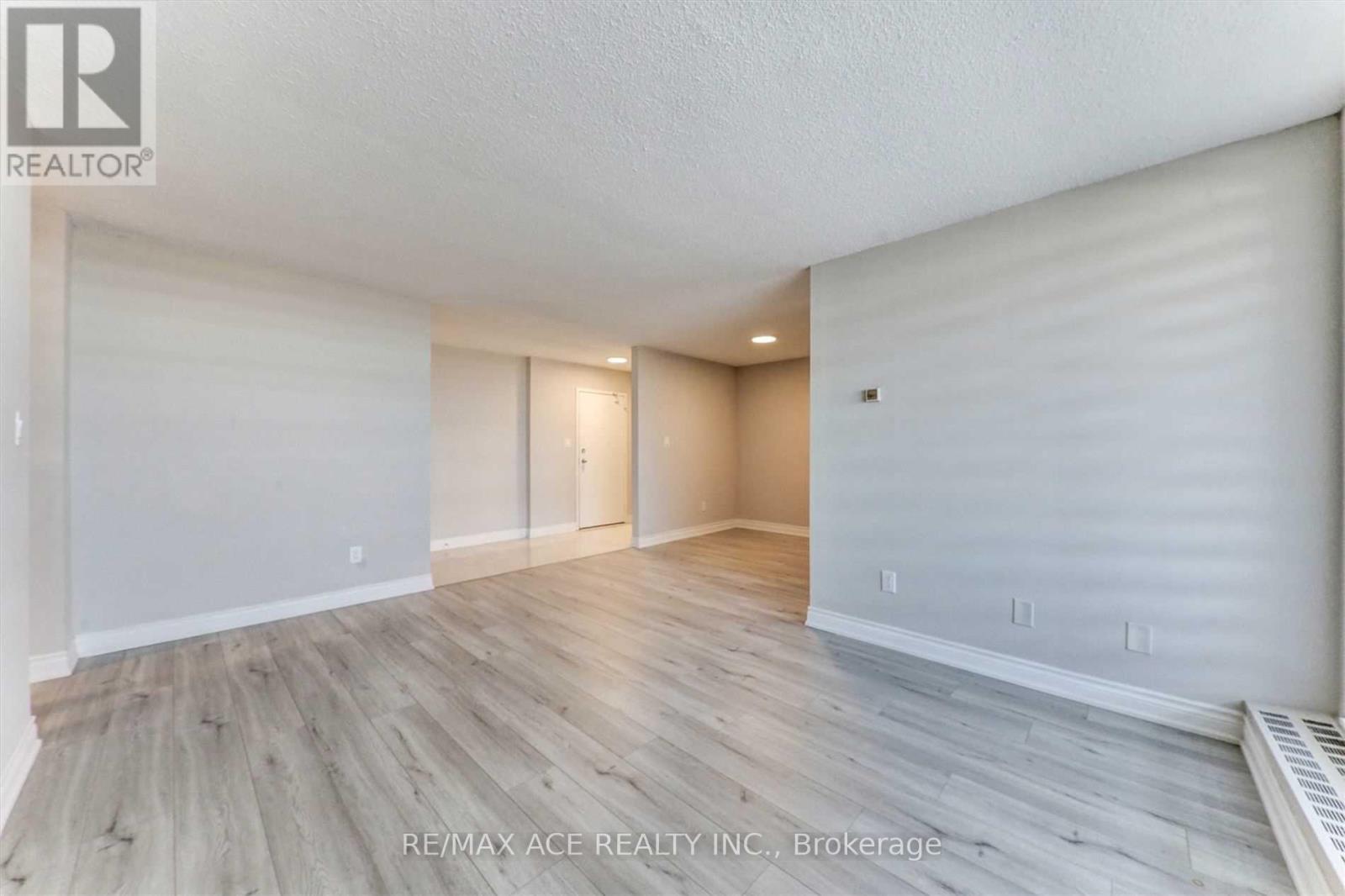 1708 - 100 Wingarden Court, Toronto, Ontario M1B 2P4 - Photo 10 - E12599614