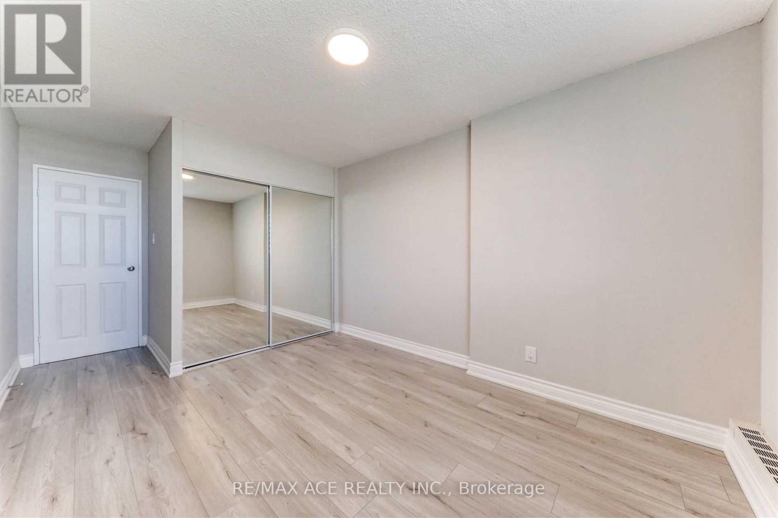 1708 - 100 Wingarden Court, Toronto, Ontario M1B 2P4 - Photo 15 - E12599614