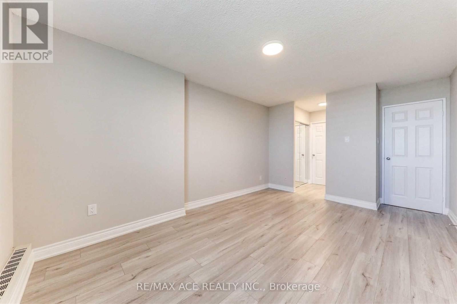 1708 - 100 Wingarden Court, Toronto, Ontario M1B 2P4 - Photo 19 - E12599614