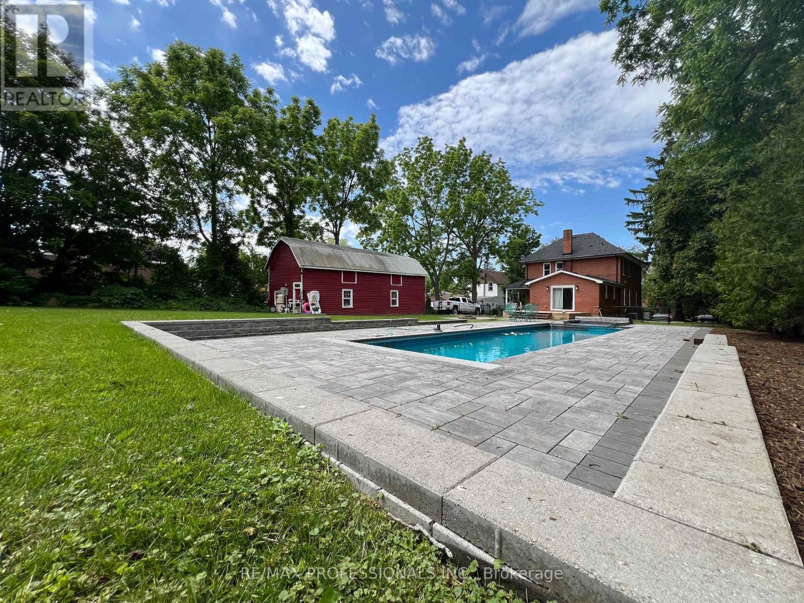 5057 Old Brock Road, Pickering, Ontario L1Y 1B3 - Photo 37 - E12599636