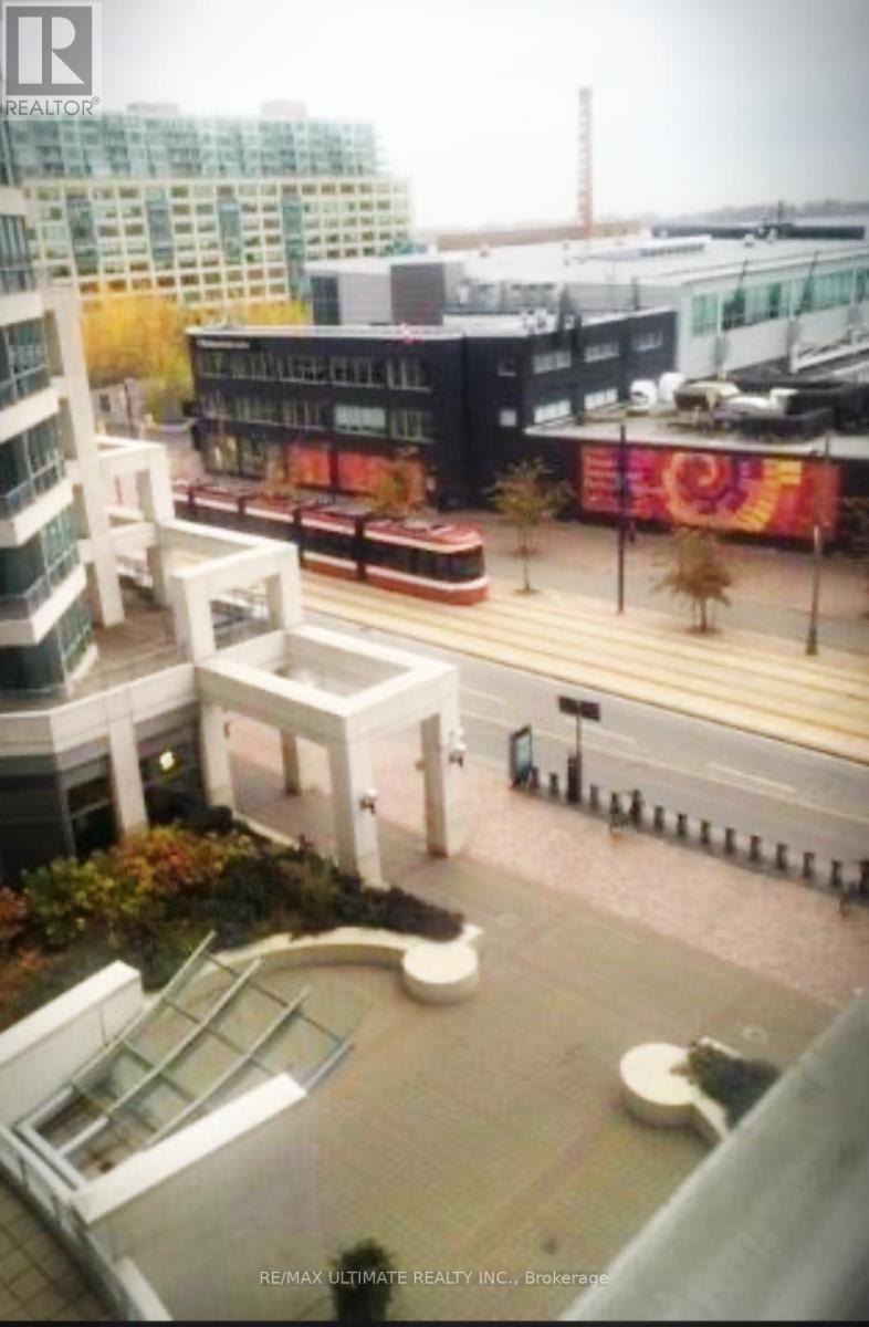 720 - 230 Queens Quay W, Toronto, Ontario  M5J 2Y7 - Photo 15 - C12592132