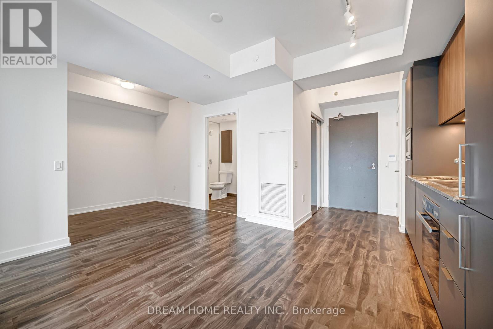 403 - 50 O'neill Road, Toronto, Ontario  M3C 0R1 - Photo 8 - C12592626