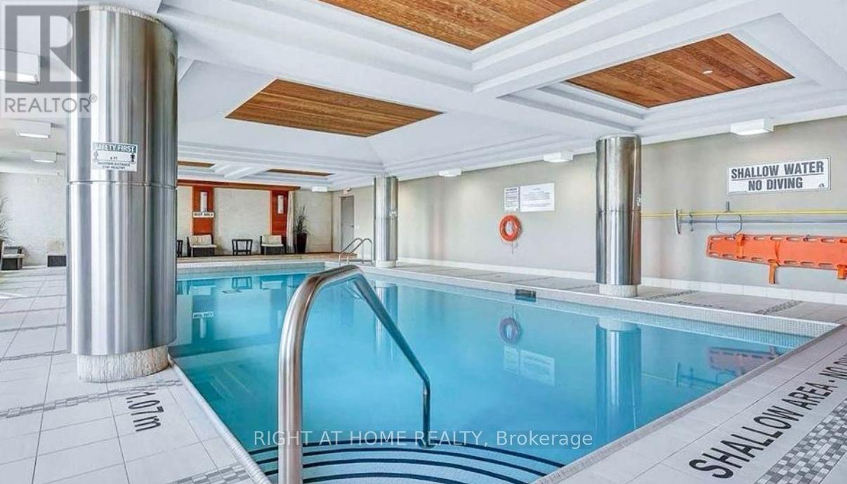 1401 - 1 Michael Power Place, Toronto, Ontario  M9A 0A1 - Photo 17 - W12599602