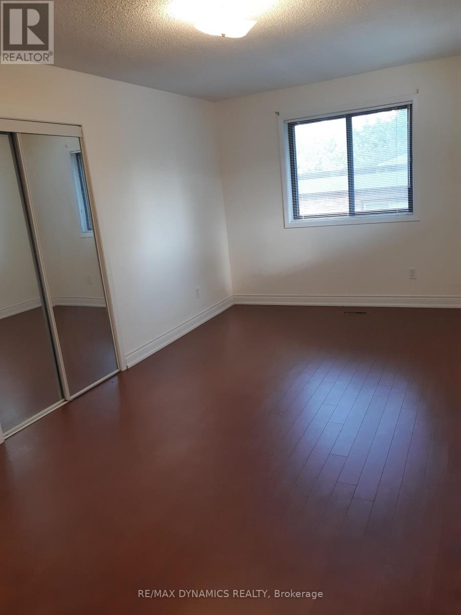 76 Westona Street, Toronto, Ontario M9P 2Y3 - Photo 9 - W12599624