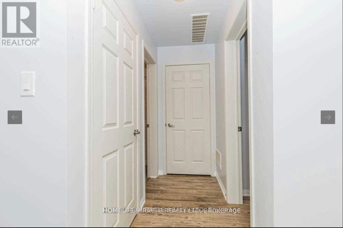 309 - 250 Sunny Meadow Boulevard, Brampton, Ontario L6R 3Y6 - Photo 11 - W12599632